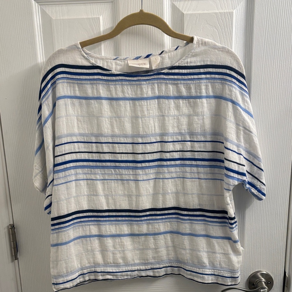 Women's CHICO'S Cotton Mix Striped White and Blue Top Size 1 (M) - Fresh!